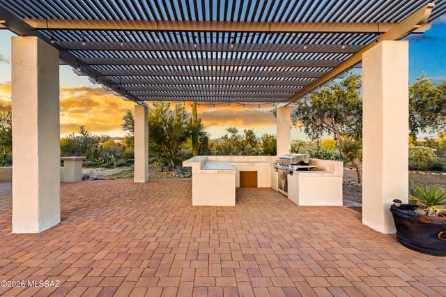 4889 W Camino de Manana, Tucson, AZ 85742