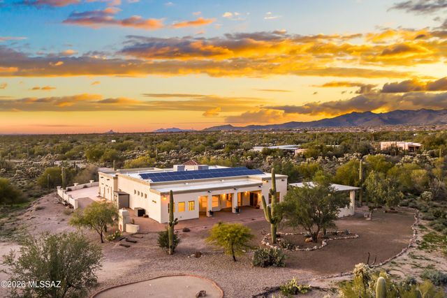 4889 W Camino de Manana, Tucson, AZ 85742