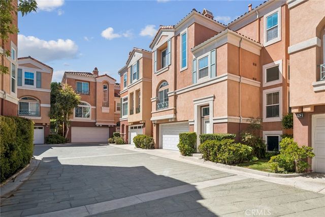 11 Medici Aisle, Irvine, CA 92606
