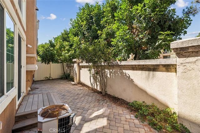 11 Medici Aisle, Irvine, CA 92606
