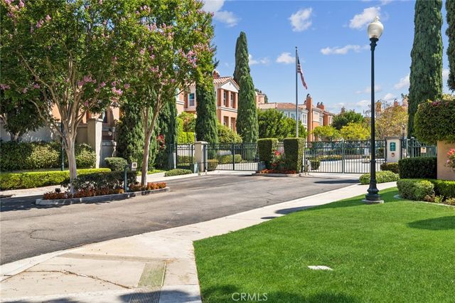 11 Medici Aisle, Irvine, CA 92606