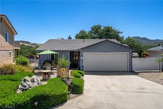 1958 Green Brook Lane, Paso Robles, CA 93446