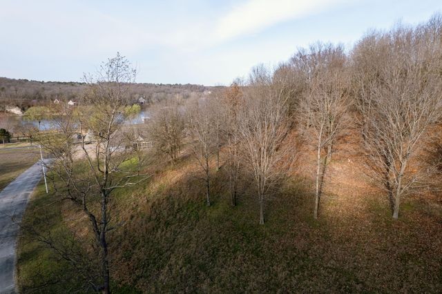 S 597 Trail Trail, Grove, OK 74344