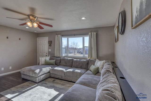 28 ST ANDREW, Rapid City, SD 57701