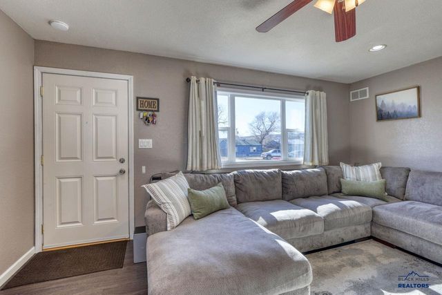 28 ST ANDREW, Rapid City, SD 57701