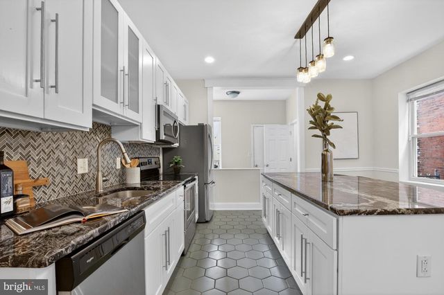 5224 CATHARINE ST, Philadelphia, PA 19143