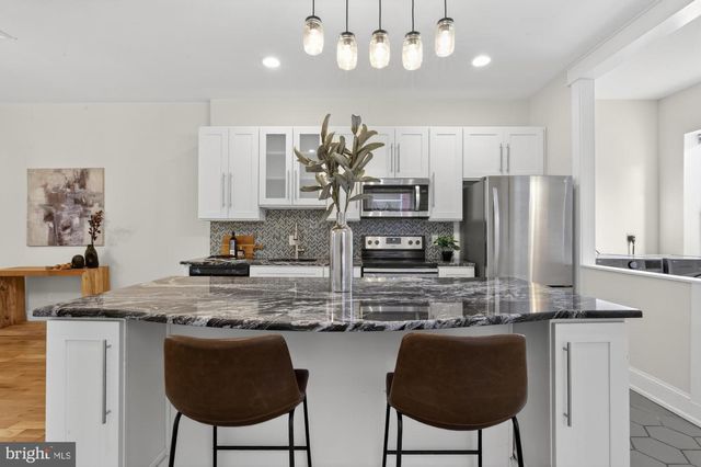 5224 CATHARINE ST, Philadelphia, PA 19143