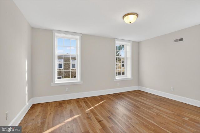 5224 CATHARINE ST, Philadelphia, PA 19143