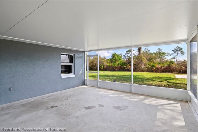 2611 Lake Josephine Drive, Sebring, FL 33875