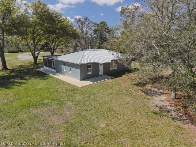 2611 Lake Josephine Drive, Sebring, FL 33875