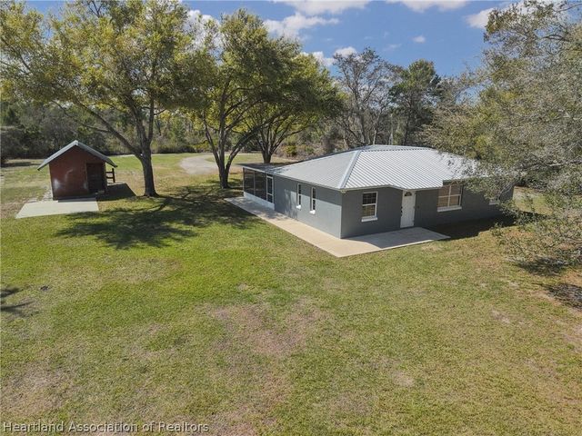 2611 Lake Josephine Drive, Sebring, FL 33875