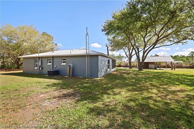 2611 Lake Josephine Drive, Sebring, FL 33875