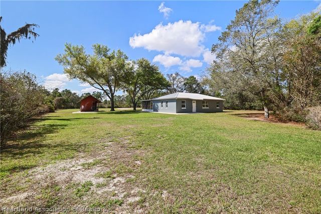 2611 Lake Josephine Drive, Sebring, FL 33875