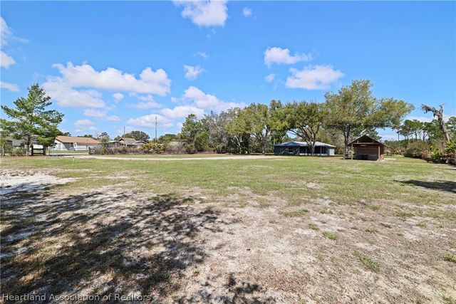 2611 Lake Josephine Drive, Sebring, FL 33875