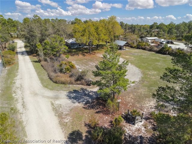 2611 Lake Josephine Drive, Sebring, FL 33875
