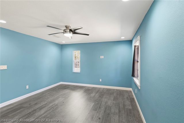 2611 Lake Josephine Drive, Sebring, FL 33875