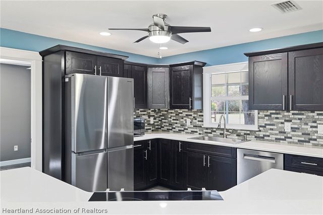 2611 Lake Josephine Drive, Sebring, FL 33875