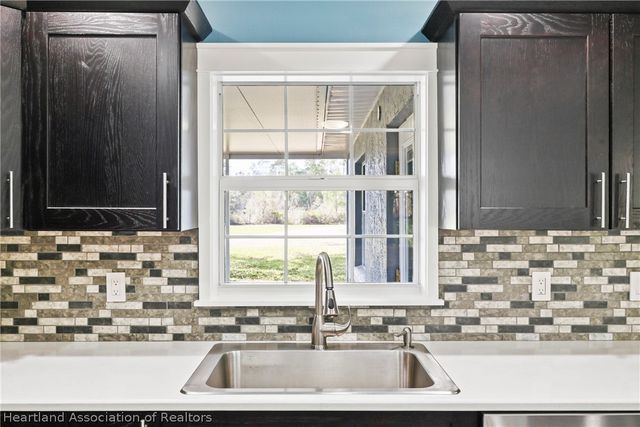 2611 Lake Josephine Drive, Sebring, FL 33875