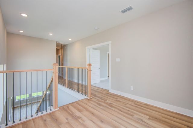 1204 Kiefer Hill Way, Houston, TX 77043