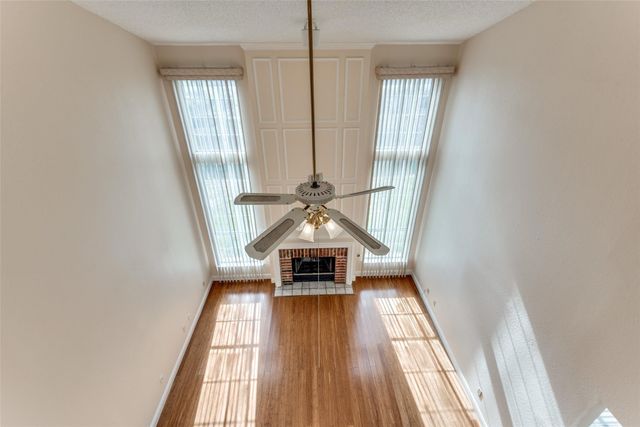 5317 Signal Peak Drive, Arlington, TX 76017