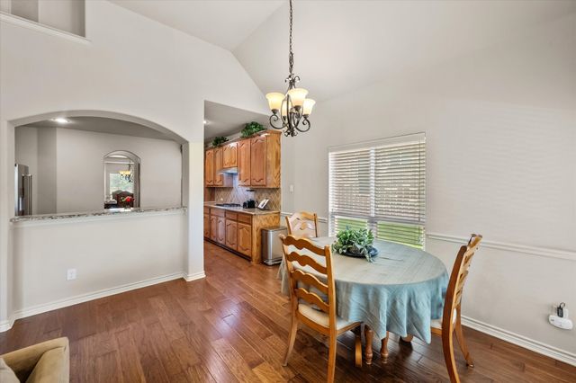 2855 England Parkway, Grand Prairie, TX 75054