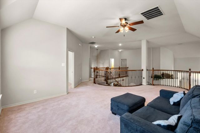 2855 England Parkway, Grand Prairie, TX 75054