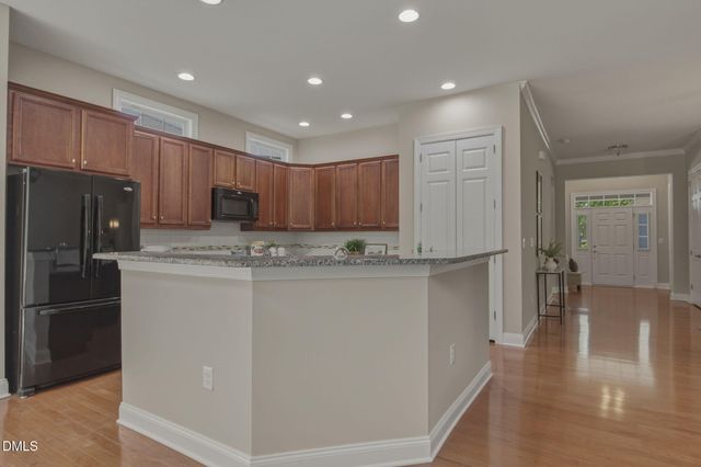 9805 Carlyle Hills Way, Raleigh, NC 27617