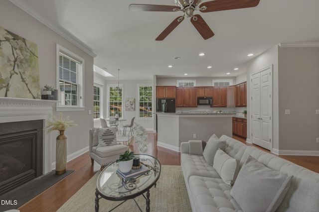 9805 Carlyle Hills Way, Raleigh, NC 27617