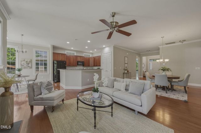 9805 Carlyle Hills Way, Raleigh, NC 27617