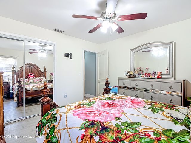 216 Greenwood Avenue, Lehigh Acres, FL 33936