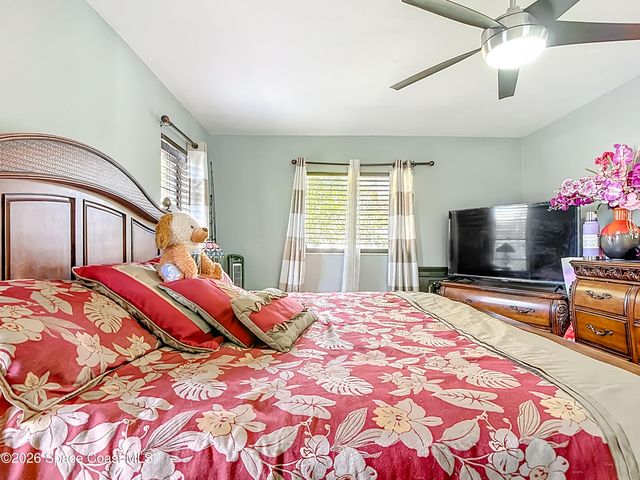 216 Greenwood Avenue, Lehigh Acres, FL 33936