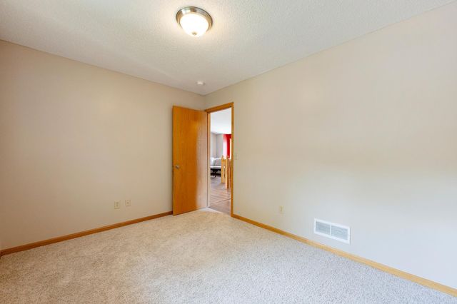 13160 13th Avenue N, Zimmerman, MN 55398