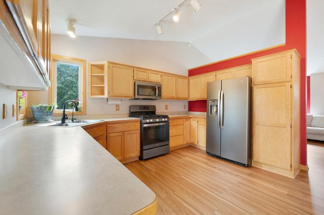 13160 13th Avenue N, Zimmerman, MN 55398