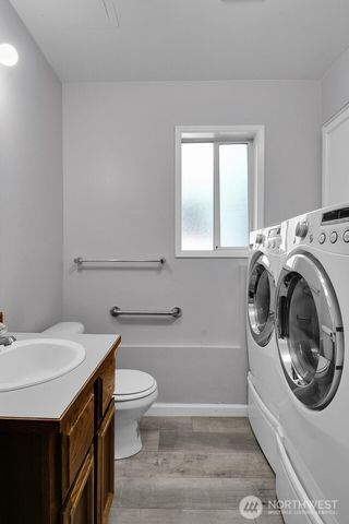 3918 Brenden Circle, Clinton, WA 98236