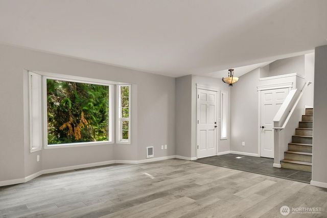 3918 Brenden Circle, Clinton, WA 98236