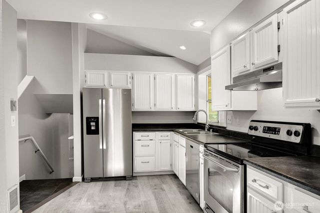 3918 Brenden Circle, Clinton, WA 98236