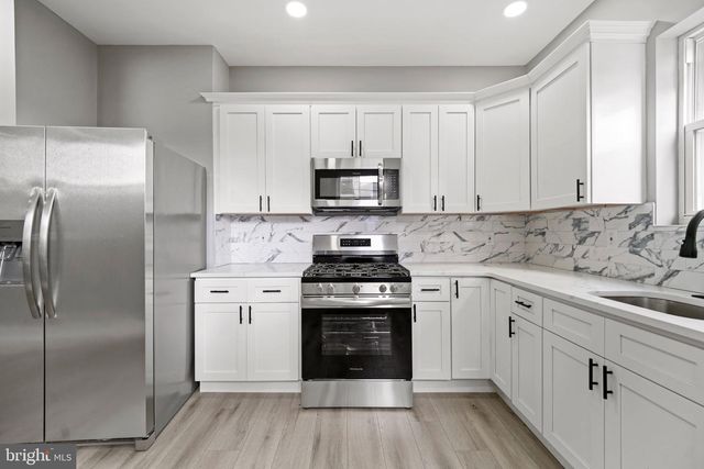 5338 CEDAR AVE, Philadelphia, PA 19143