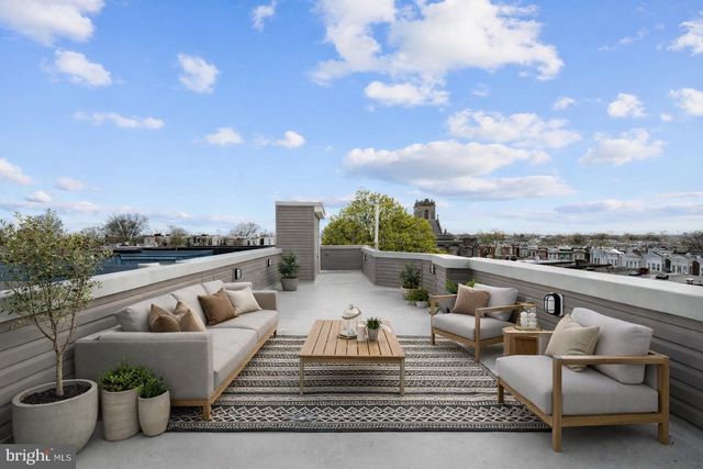 5338 CEDAR AVE, Philadelphia, PA 19143