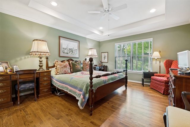 6828 Hyde Park Drive, Dallas, TX 75231