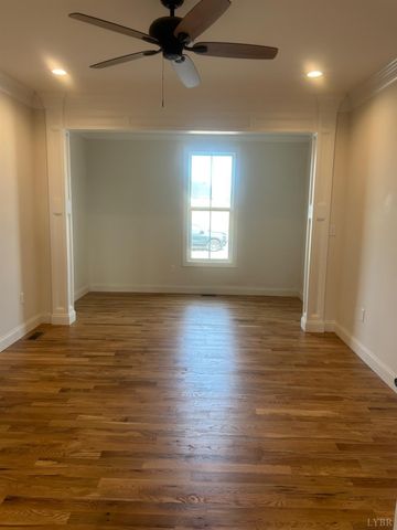 1055 Bravo Lane, Forest, VA 24551