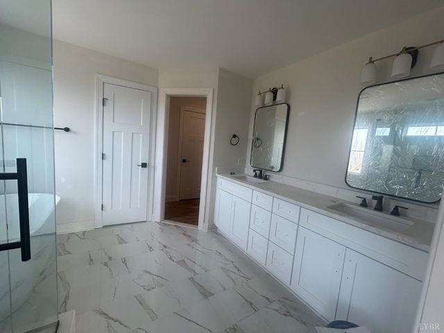 1055 Bravo Lane, Forest, VA 24551