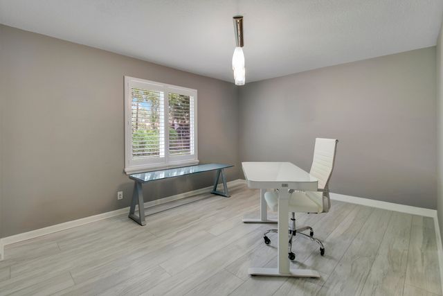 8552 Thousand Pines Circle, West Palm Beach, FL 33411