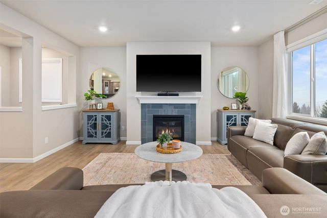 23718 43rd Drive SE, Bothell, WA 98021