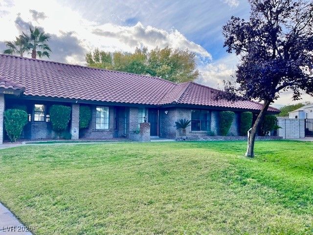 4925 North Juliano Road, Las Vegas, NV 89149