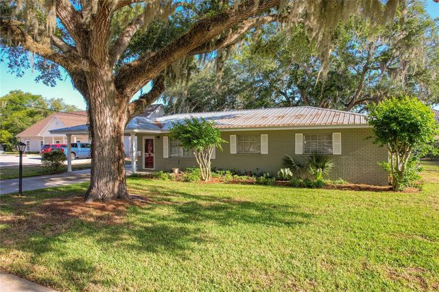 313 W HIGHLAND DRIVE, Lakeland, FL 33813