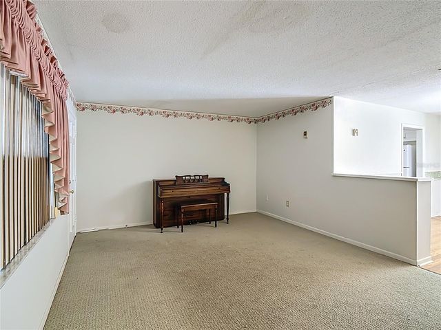 313 W HIGHLAND DRIVE, Lakeland, FL 33813