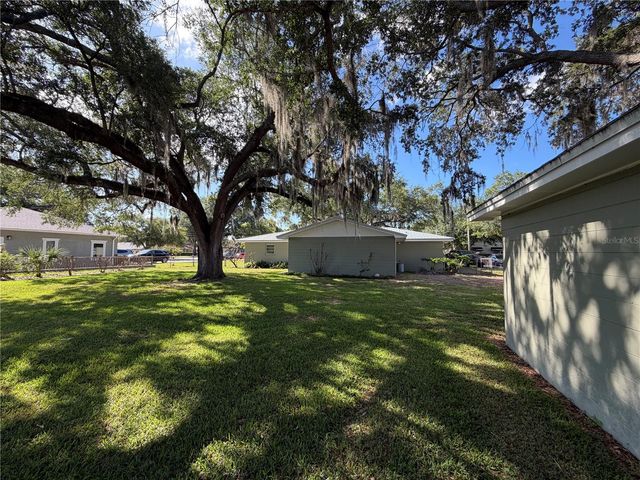 313 W HIGHLAND DRIVE, Lakeland, FL 33813