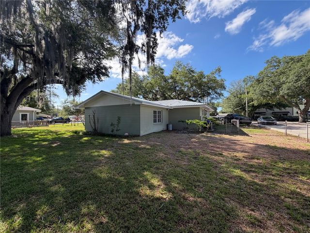 313 W HIGHLAND DRIVE, Lakeland, FL 33813