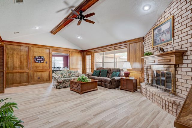 17707 Woodlode Lane, Spring, TX 77379