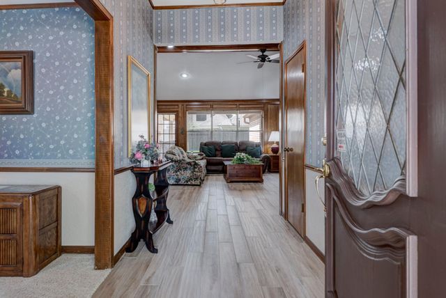 17707 Woodlode Lane, Spring, TX 77379